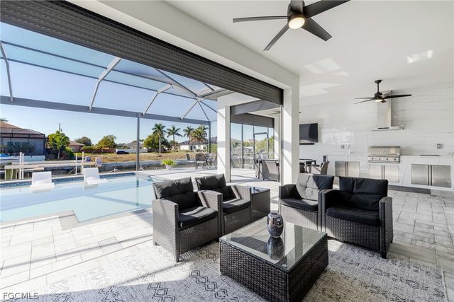 2524 SW 25th ST, Cape Coral, FL 33914