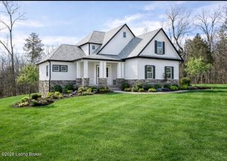 5100 Sycamore Ridge Ln, La Grange, KY 40031