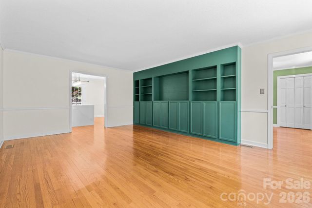 3132 Stoney Brook Drive, Lenoir, NC 28645