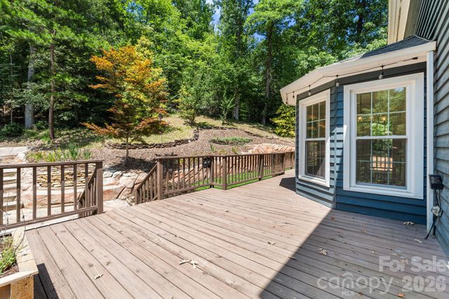 3132 Stoney Brook Drive, Lenoir, NC 28645