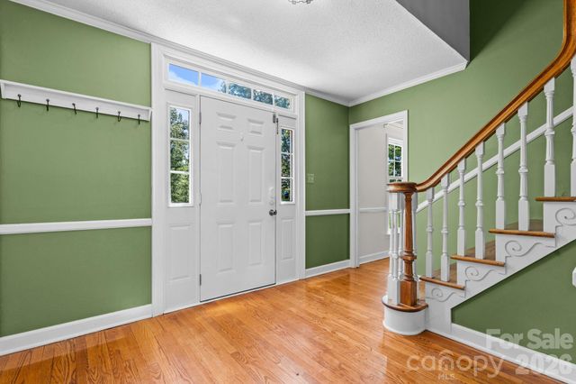 3132 Stoney Brook Drive, Lenoir, NC 28645