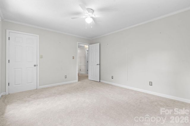 3132 Stoney Brook Drive, Lenoir, NC 28645