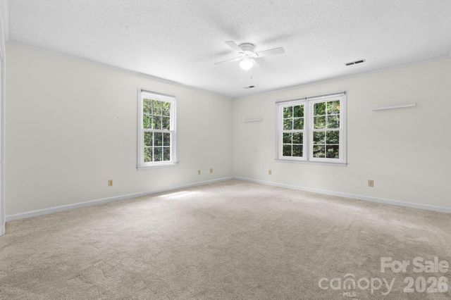 3132 Stoney Brook Drive, Lenoir, NC 28645