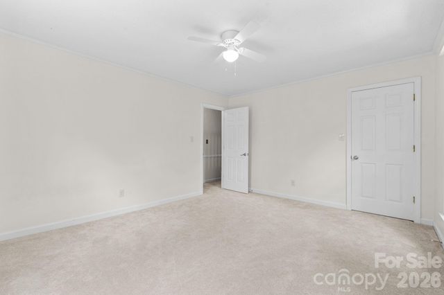 3132 Stoney Brook Drive, Lenoir, NC 28645