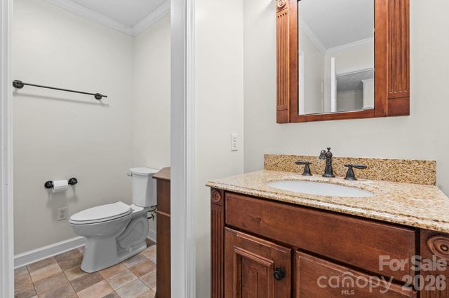 3132 Stoney Brook Drive, Lenoir, NC 28645