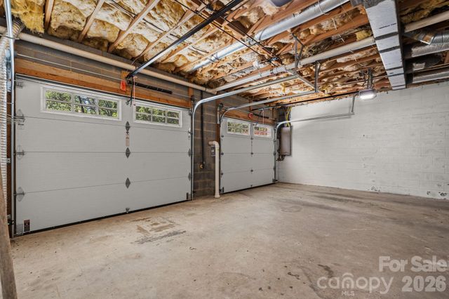 3132 Stoney Brook Drive, Lenoir, NC 28645