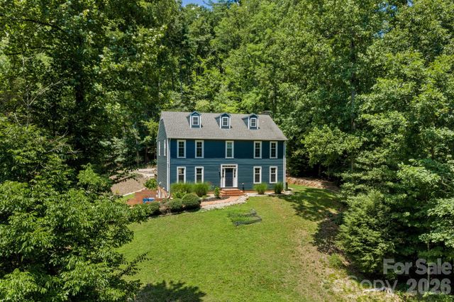 3132 Stoney Brook Drive, Lenoir, NC 28645