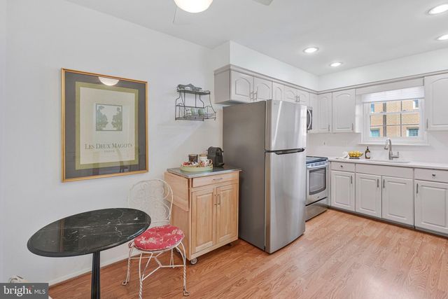 2655 CENTENNIAL CT, Alexandria, VA 22311