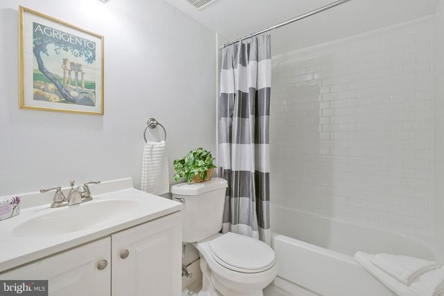 2655 CENTENNIAL CT, Alexandria, VA 22311