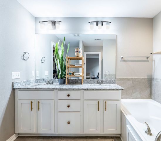 5336 Overcrest Avenue, Springdale, AR 72764