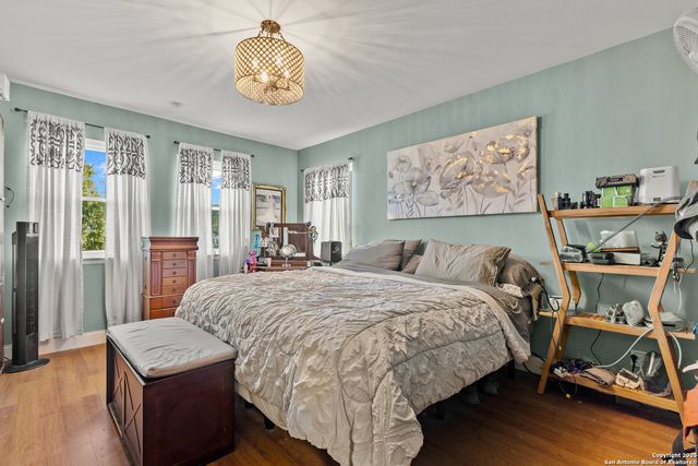 9658 S Foster, San Antonio, TX 78222