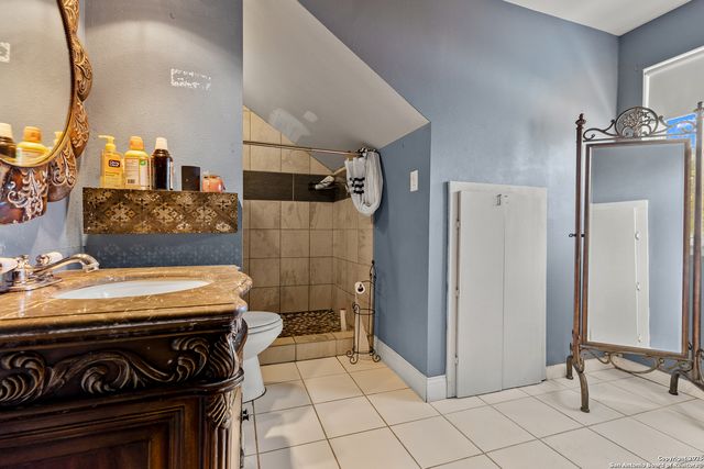 9658 S Foster, San Antonio, TX 78222