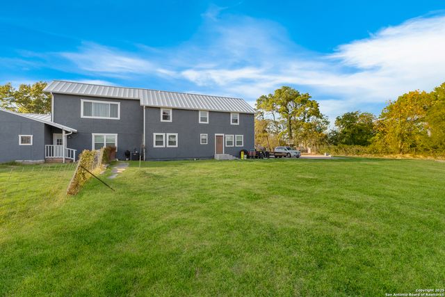 9658 S Foster, San Antonio, TX 78222