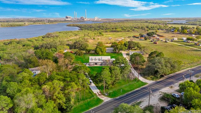 9658 S Foster, San Antonio, TX 78222