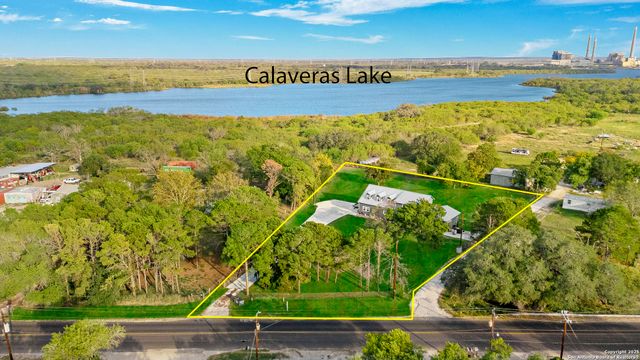 9658 S Foster, San Antonio, TX 78222