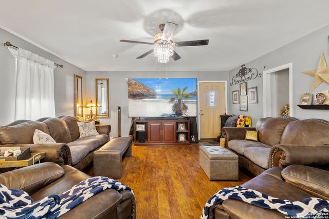 9658 S Foster, San Antonio, TX 78222