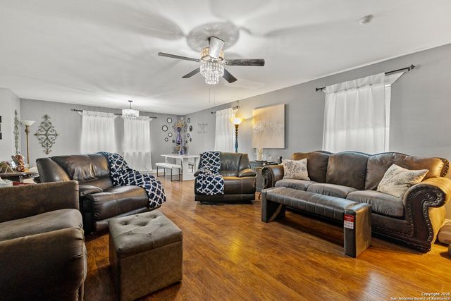 9658 S Foster, San Antonio, TX 78222