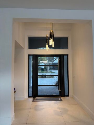 5761 Paddington Way, Boca Raton, FL 33496