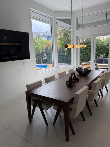 5761 Paddington Way, Boca Raton, FL 33496