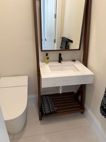 5761 Paddington Way, Boca Raton, FL 33496