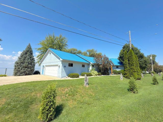 4061 NICOLET ROAD, Green Bay, WI 54311