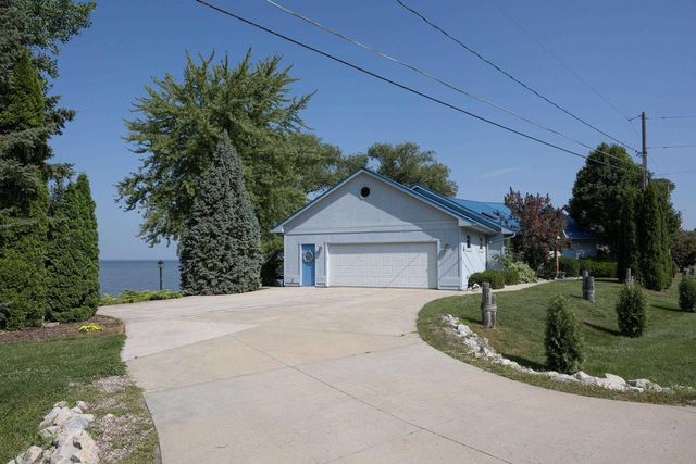 4061 NICOLET ROAD, Green Bay, WI 54311