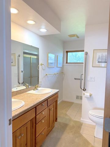 4061 NICOLET ROAD, Green Bay, WI 54311