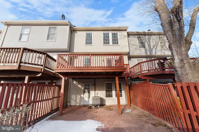 2126 COMMISSARY CIR, Odenton, MD 21113