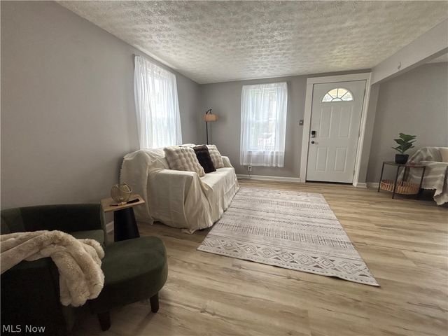1242 Dartmouth Avenue SW, Canton, OH 44710