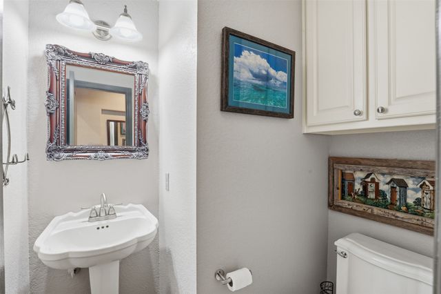 8904 Woodlawn Drive, Granbury, TX 76049
