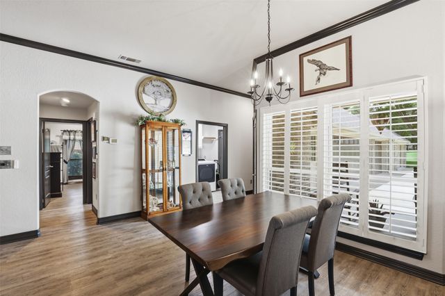 8904 Woodlawn Drive, Granbury, TX 76049