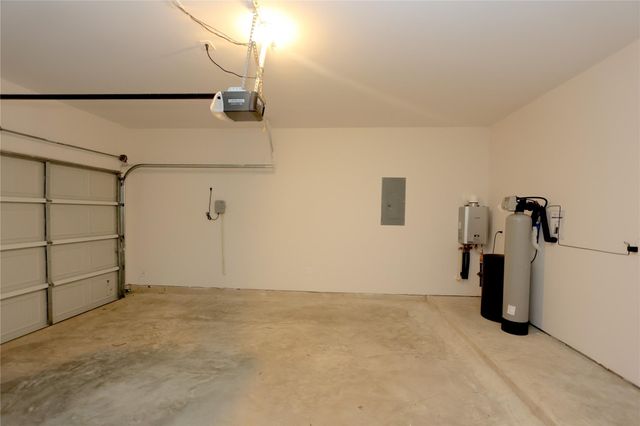 1606 Cedar Pointe Court, Arcola, TX 77545