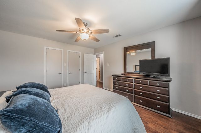 8429 Stephanie Drive, North Richland Hills, TX 76182