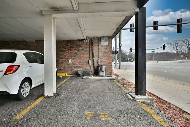 7912 W North Avenue 605W, Elmwood Park, IL 60707