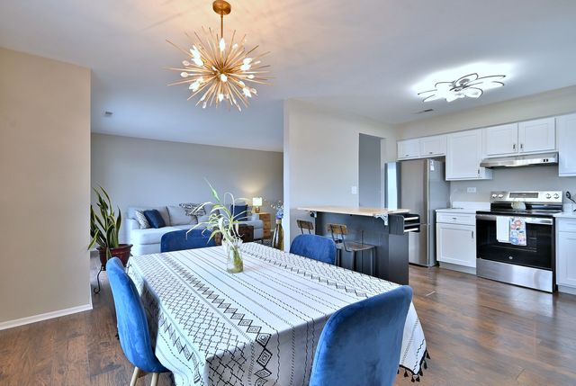 7912 W North Avenue 605W, Elmwood Park, IL 60707