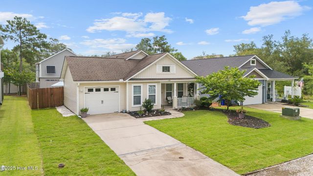 126 NW 14th Street, Oak Island, NC 28465
