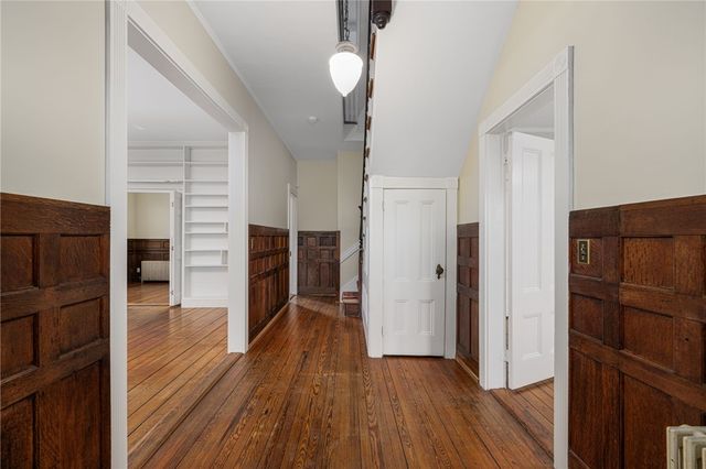 39 Walcott Avenue, Jamestown, RI 02835