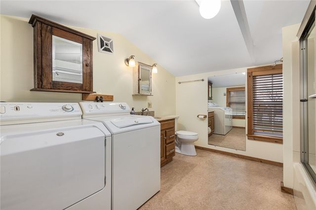 39 Walcott Avenue, Jamestown, RI 02835