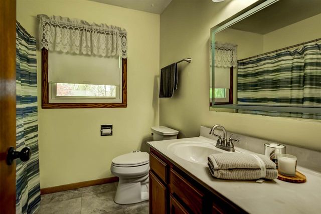 1235 S WESTHAVEN DRIVE, Oshkosh, WI 54904