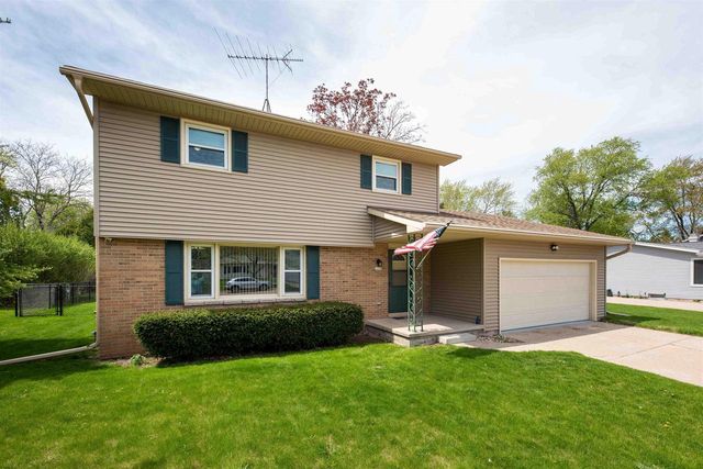 1235 S WESTHAVEN DRIVE, Oshkosh, WI 54904