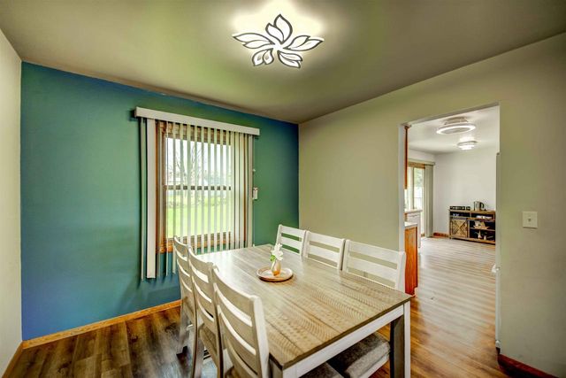1235 S WESTHAVEN DRIVE, Oshkosh, WI 54904