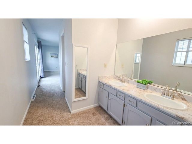 7751 S Harrison Cir, Centennial, CO 80122