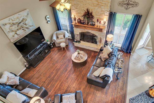 156 Buckskin Drive, Van Alstyne, TX 75495
