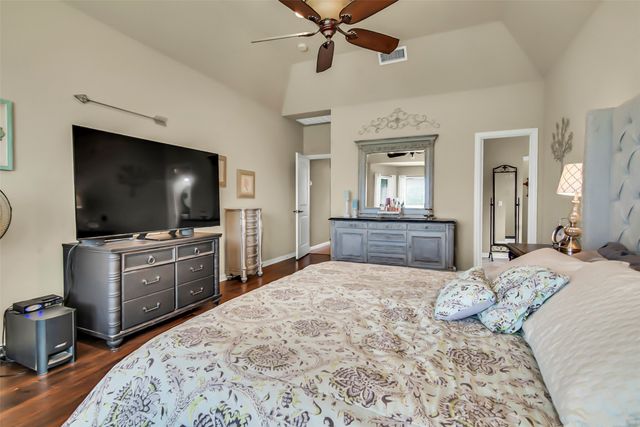 156 Buckskin Drive, Van Alstyne, TX 75495
