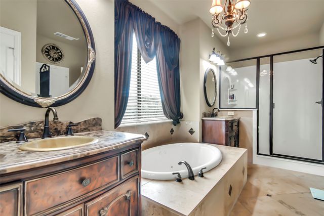 156 Buckskin Drive, Van Alstyne, TX 75495