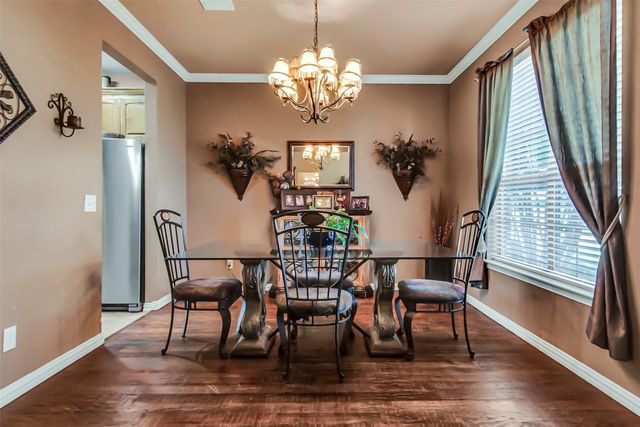156 Buckskin Drive, Van Alstyne, TX 75495
