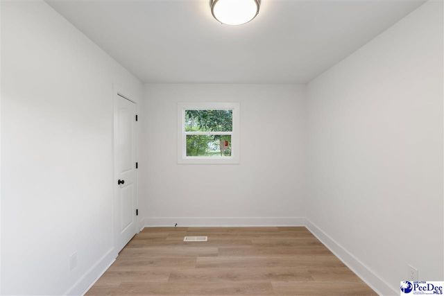106 Fladger St, Marion, SC 29571