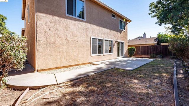 1548 Freed Cir, Pittsburg, CA 94565