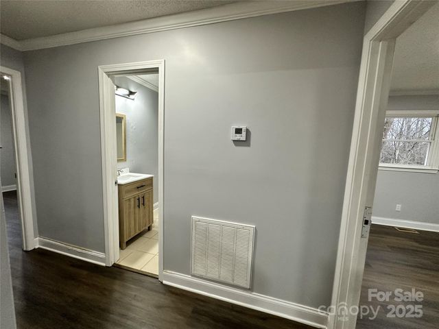 1011 Hull Street, Statesville, NC 28677