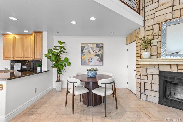 7373 E Iowa Avenue 1085, Denver, CO 80231